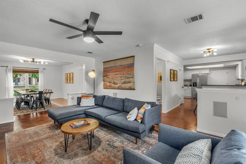 1602 Rock Creek Drive Round Rock, TX 78681