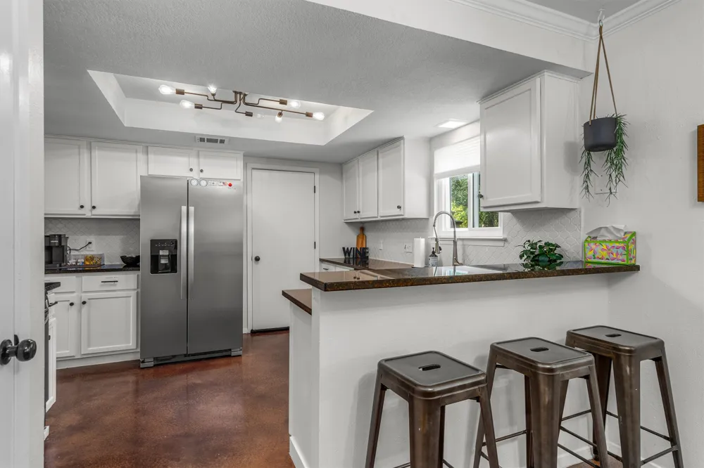 1602 Rock Creek Drive Round Rock, TX 78681