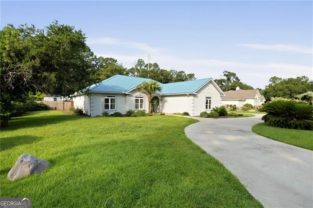 6 Quail RUN Brunswick, GA 31525