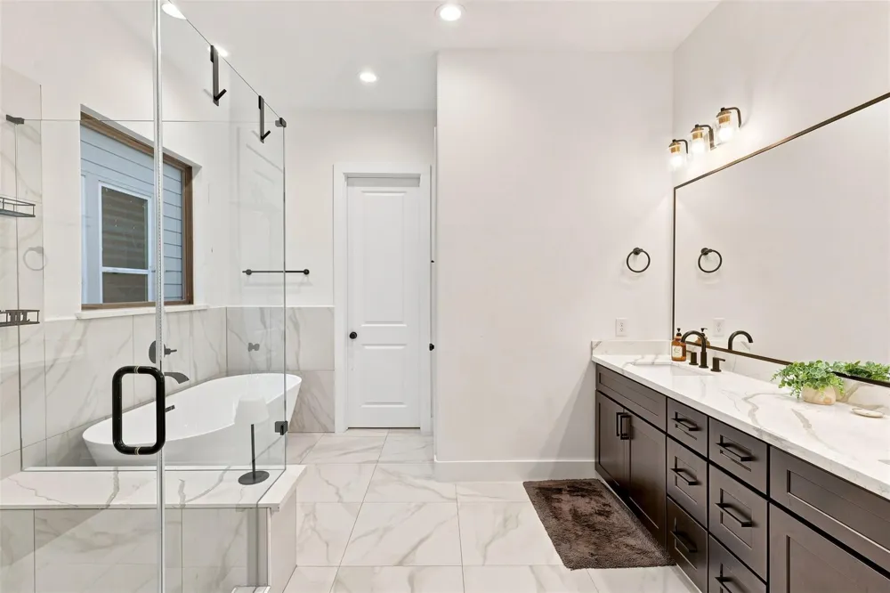 5828 Kiam Street Houston, TX 77007