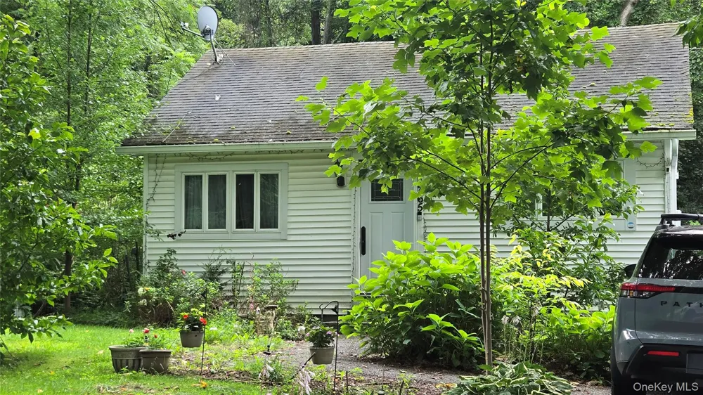 265 Old Pawling Road Pawling, NY 12564