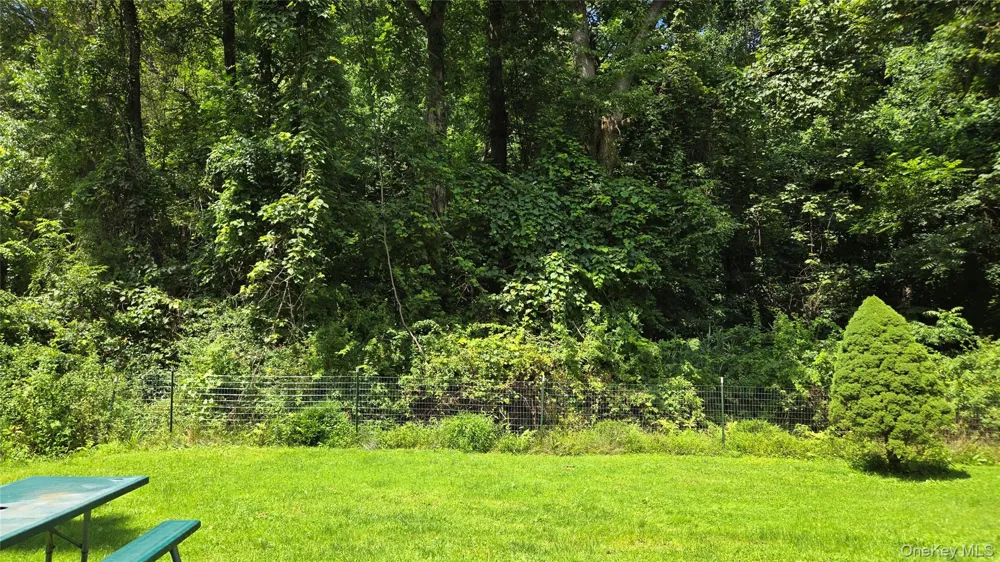 265 Old Pawling Road Pawling, NY 12564