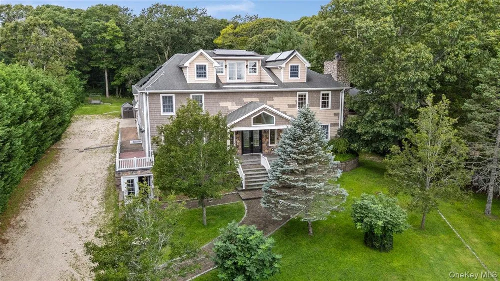 33A Newtown Road Hampton Bays, NY 11946