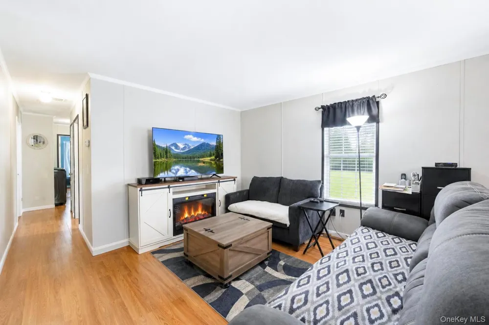 600 Broadway #M10 Amityville, NY 11701