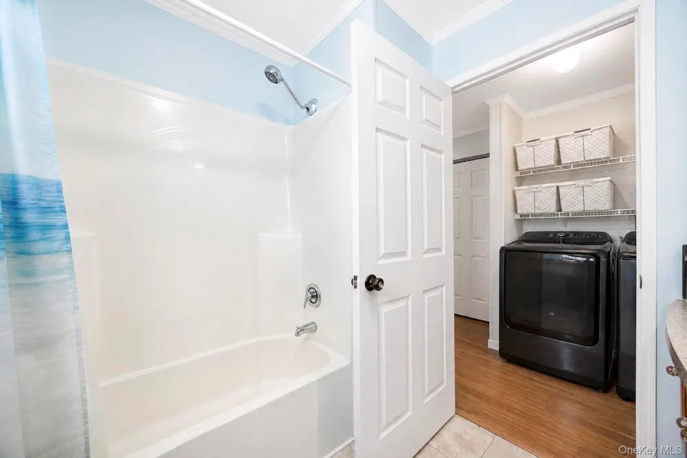 600 Broadway #M10 Amityville, NY 11701