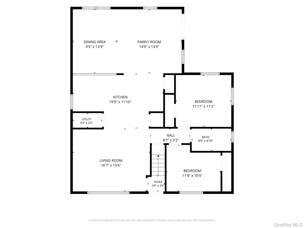 4 E Gate Copiague, NY 11726