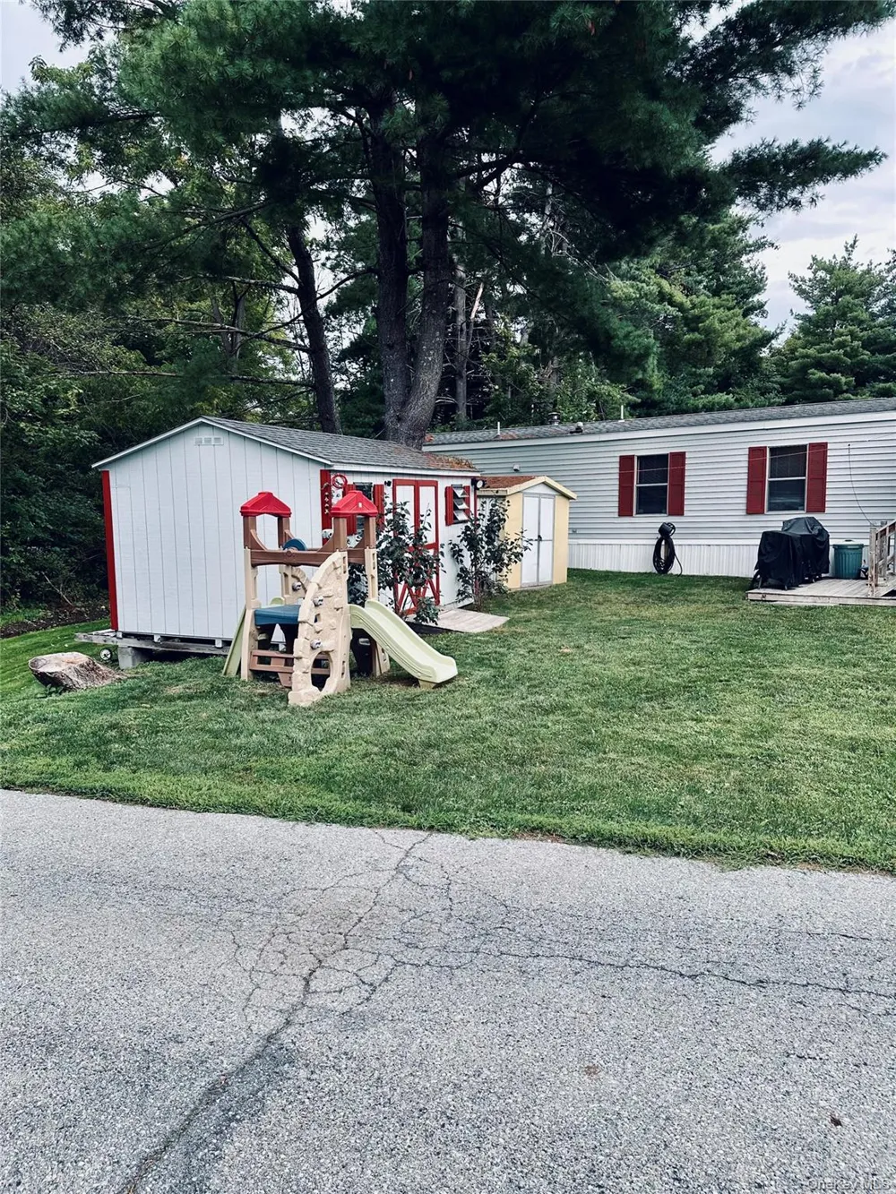 65 Water Loop Pleasant Valley, NY 12569