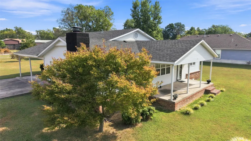 411 W Odle Street Salina, OK 74365