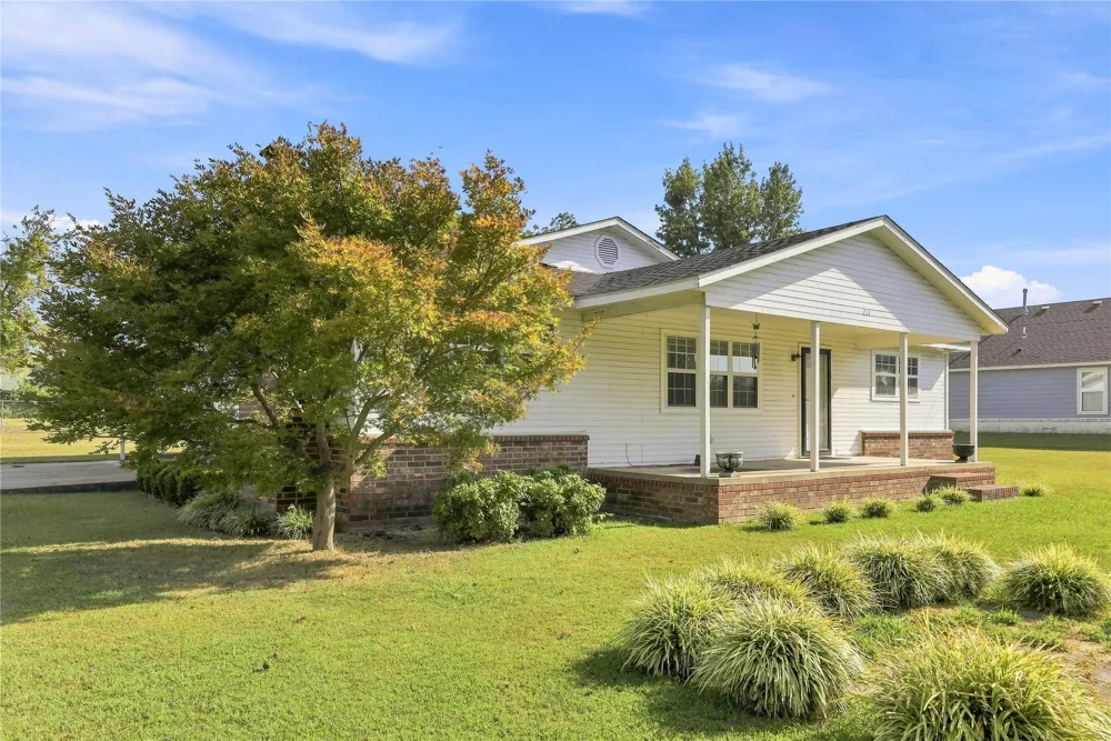 411 W Odle Street Salina, OK 74365