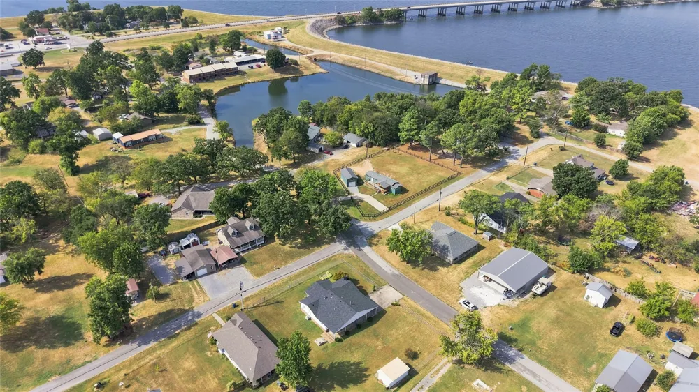 411 W Odle Street Salina, OK 74365