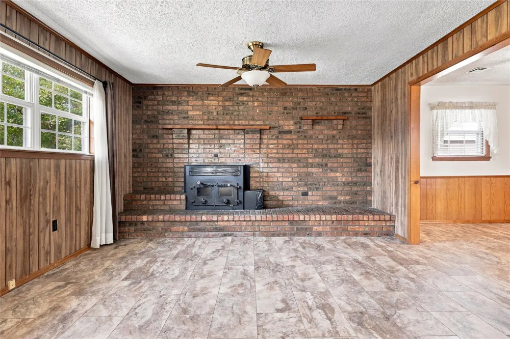 411 W Odle Street Salina, OK 74365