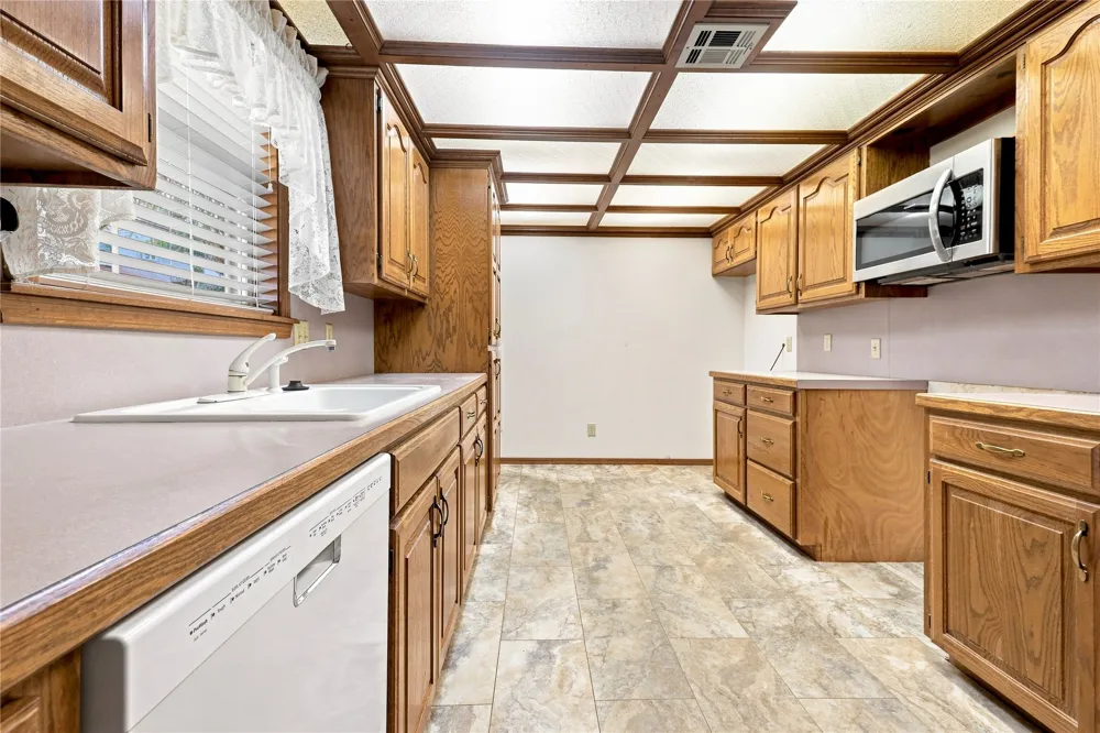 411 W Odle Street Salina, OK 74365