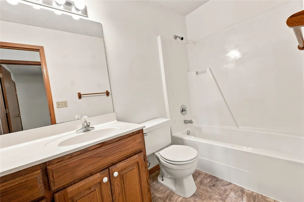 411 W Odle Street Salina, OK 74365