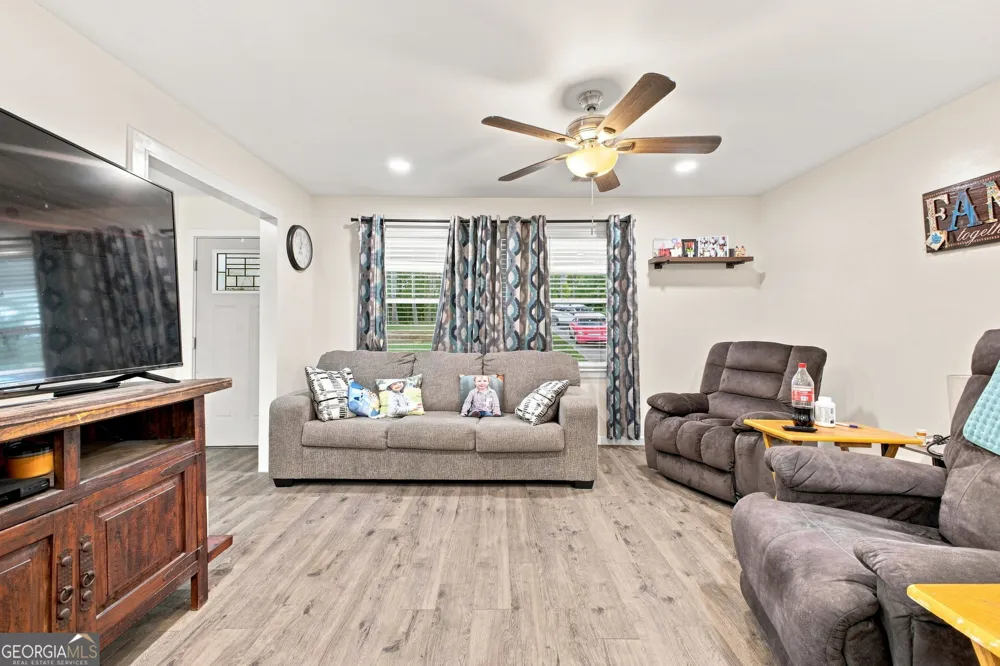 584 Church RD SW Calhoun, GA 30701