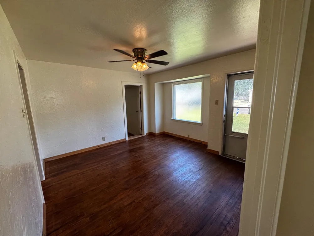 111 Atkinson Drive Sherman, TX 75092