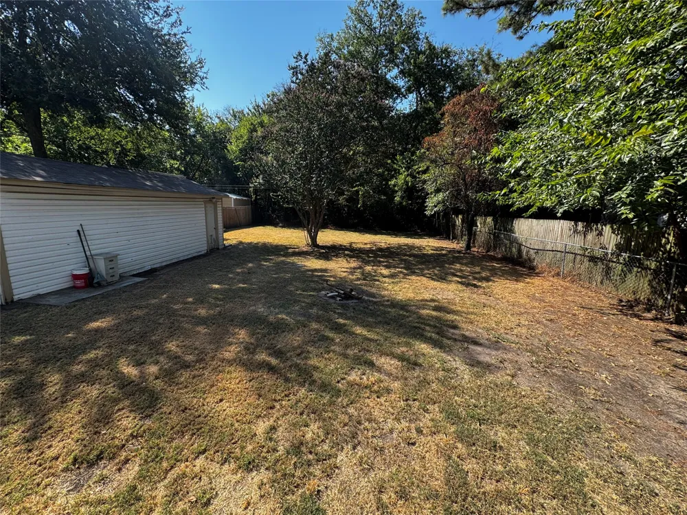 111 Atkinson Drive Sherman, TX 75092