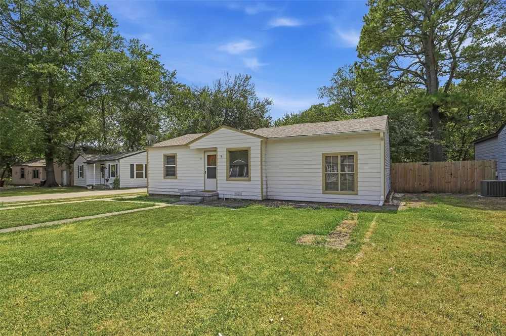 111 Atkinson Drive Sherman, TX 75092