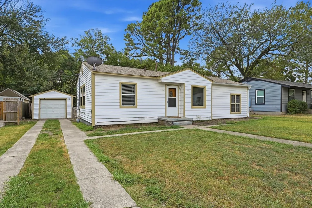 111 Atkinson Drive Sherman, TX 75092