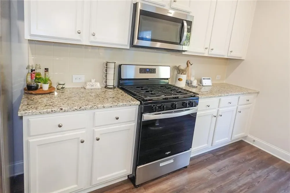 573 Auburn Crossing Drive Auburn, GA 30011