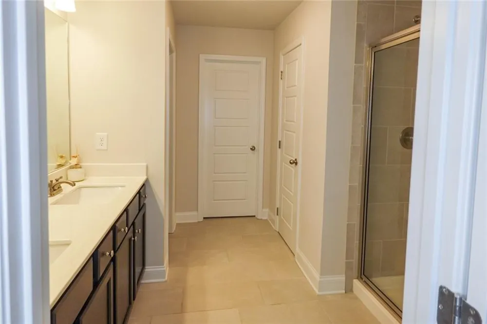 573 Auburn Crossing Drive Auburn, GA 30011