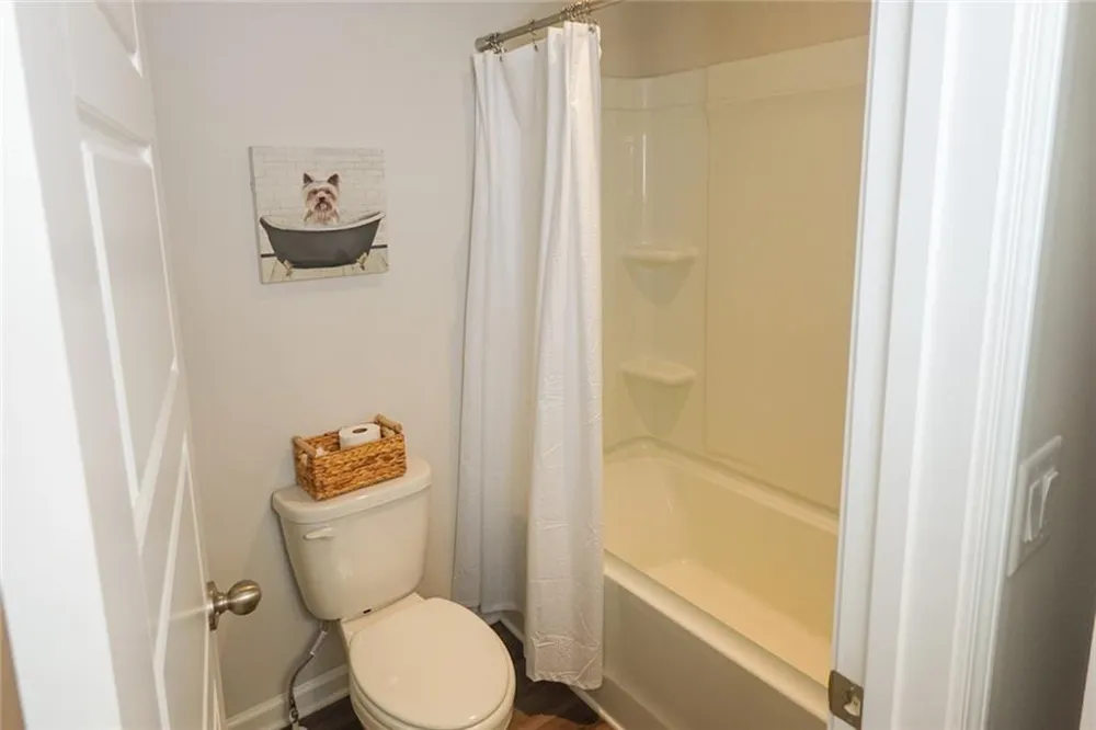 573 Auburn Crossing Drive Auburn, GA 30011