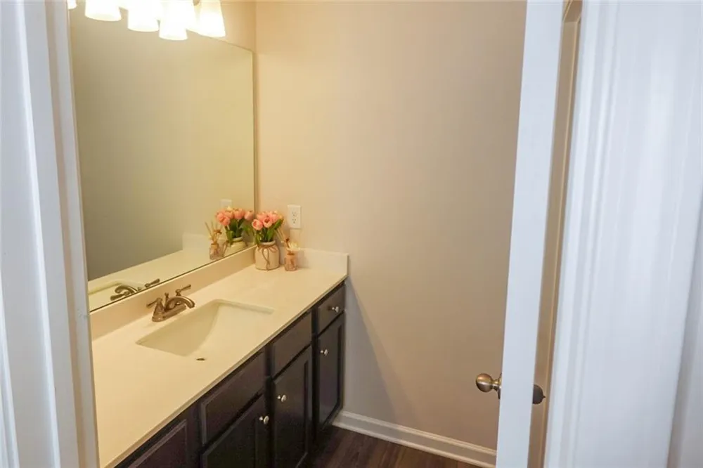 573 Auburn Crossing Drive Auburn, GA 30011
