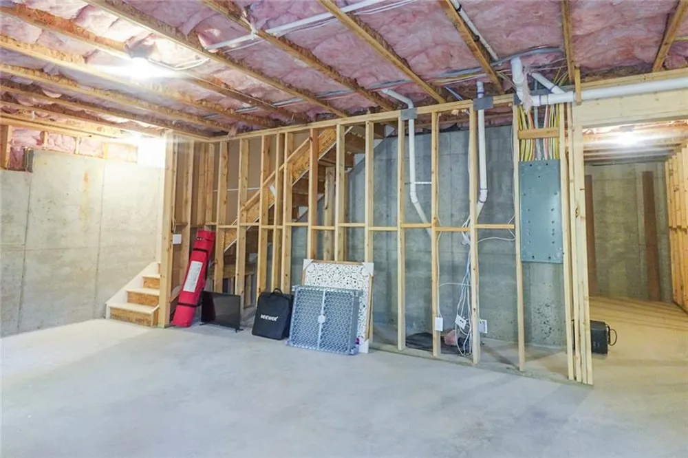 573 Auburn Crossing Drive Auburn, GA 30011
