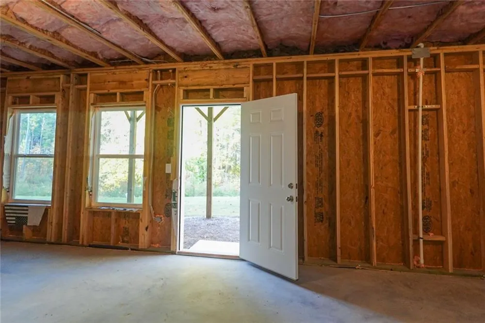 573 Auburn Crossing Drive Auburn, GA 30011