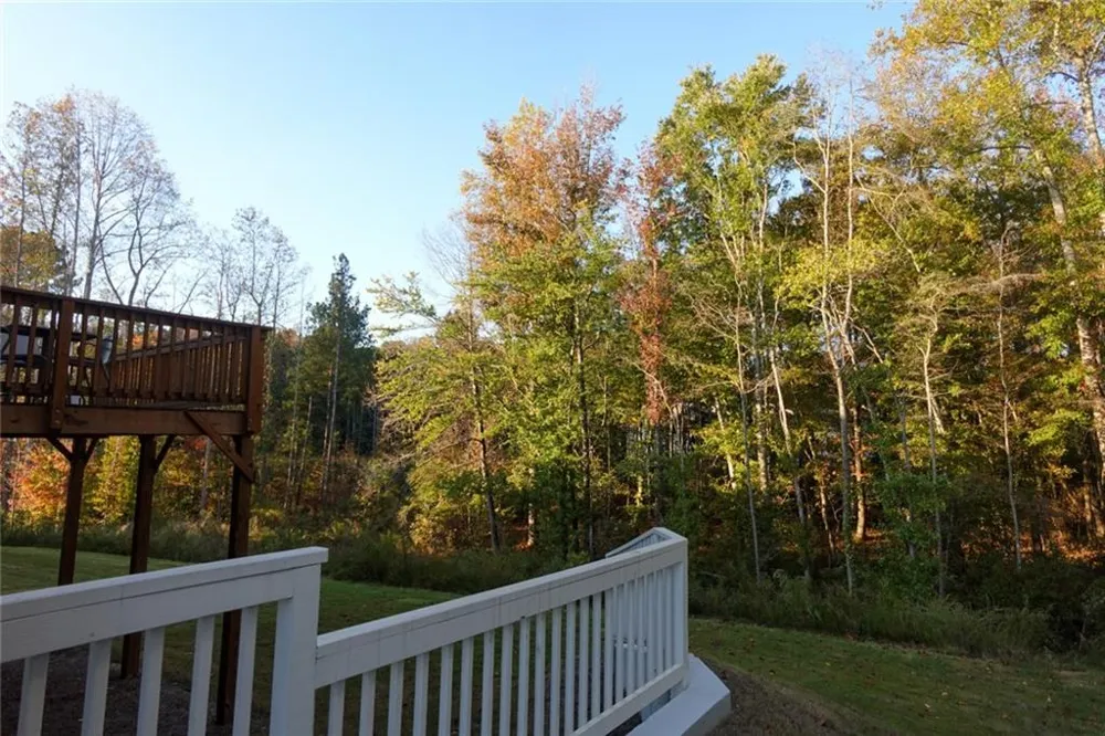 573 Auburn Crossing Drive Auburn, GA 30011