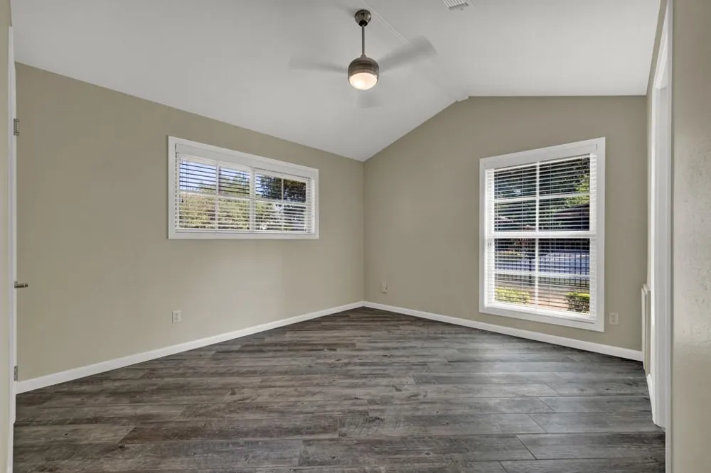 911 Mulberry Avenue New Braunfels, TX 78130