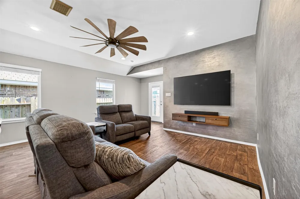 40347 Blossom Valley Lane Magnolia, TX 77354