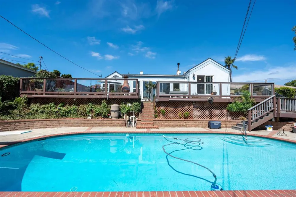 4607 Rolando Blvd San Diego, CA 92115
