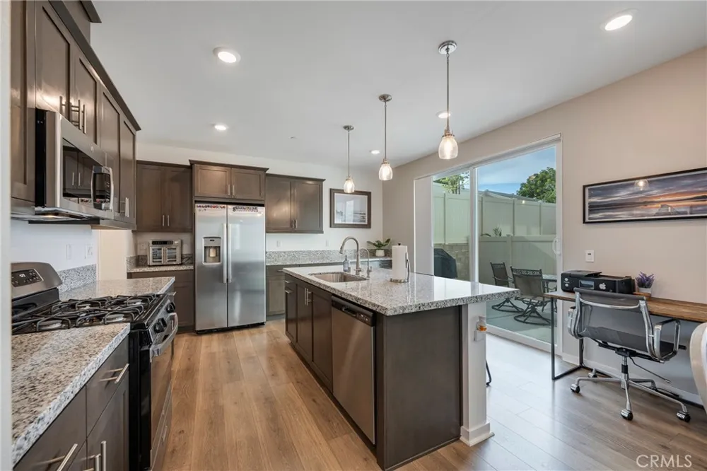 24581 Sonieta Court Corona, CA 92883