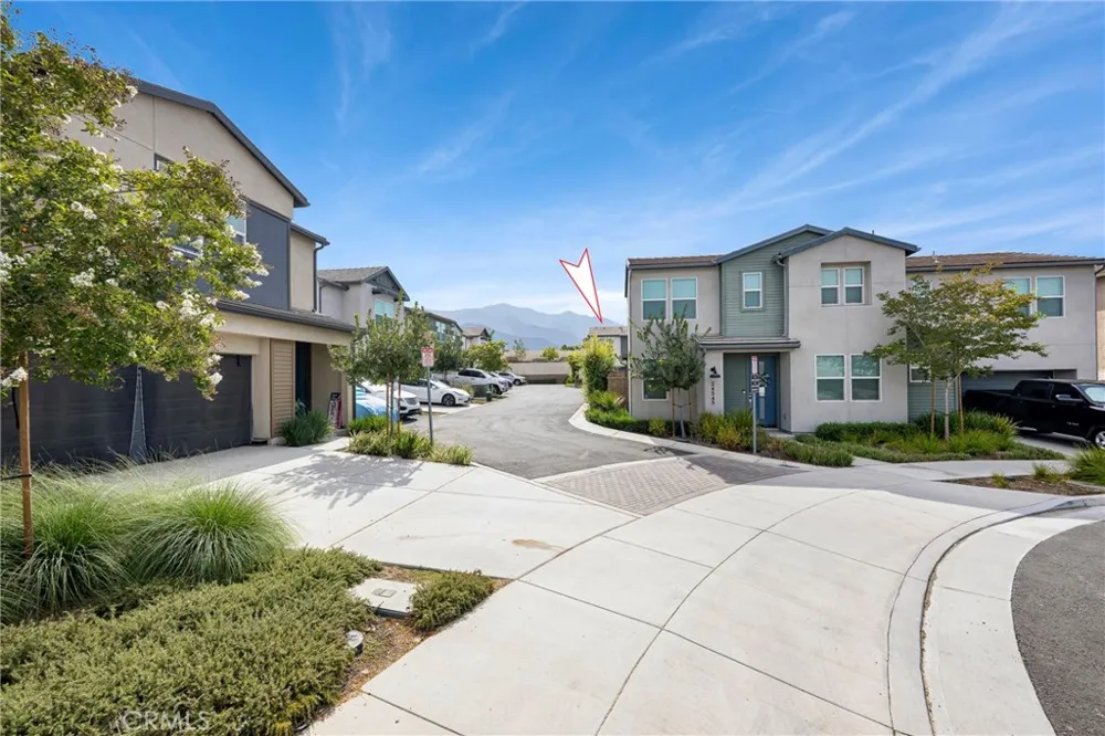 24581 Sonieta Court Corona, CA 92883