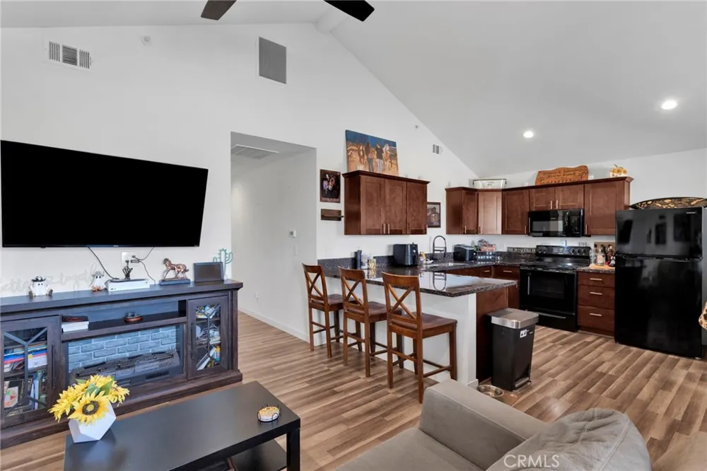 9145 Marco Victorville, CA 92392