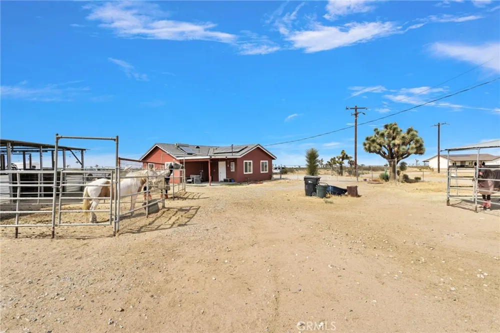 9145 Marco Victorville, CA 92392