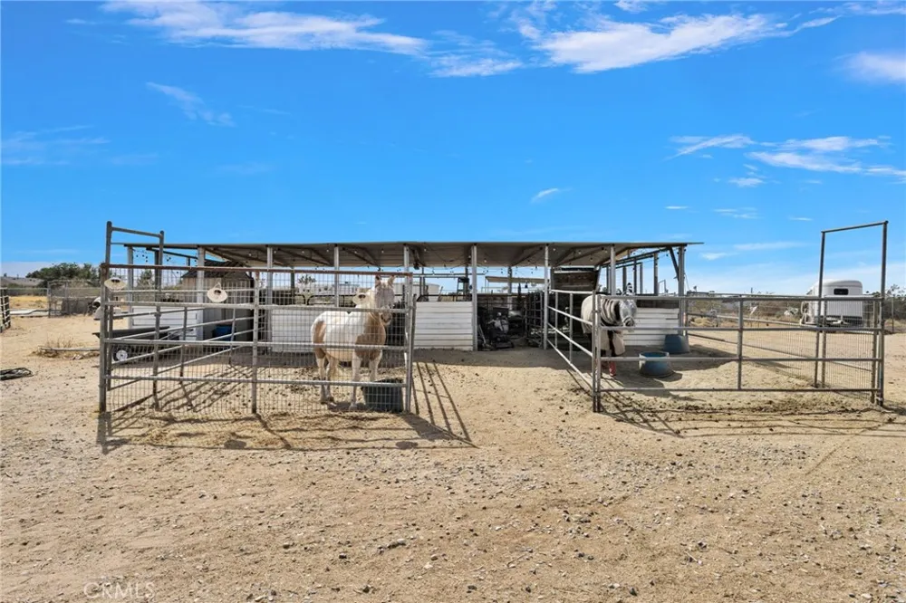 9145 Marco Victorville, CA 92392