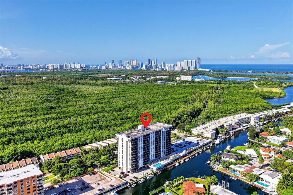 2500 NE 135th St #C311 North Miami, FL 33181