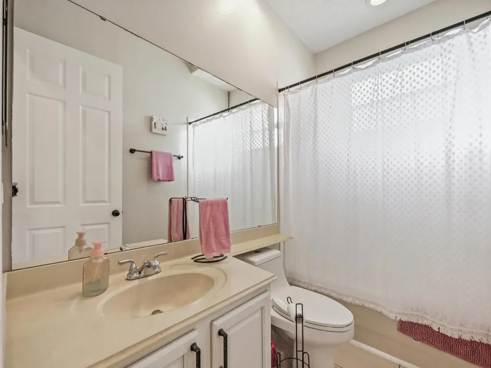 16437 TUDOR GROVE DRIVE Orlando, FL 32828