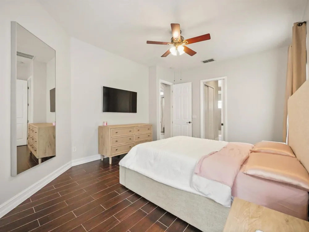16437 TUDOR GROVE DRIVE Orlando, FL 32828