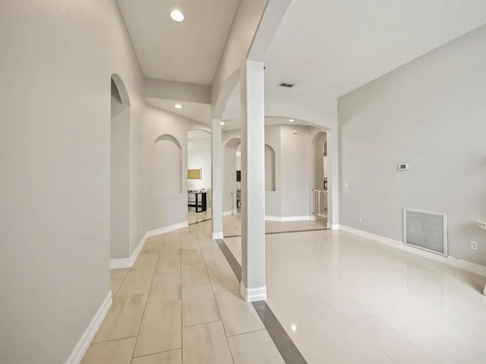 16437 TUDOR GROVE DRIVE Orlando, FL 32828