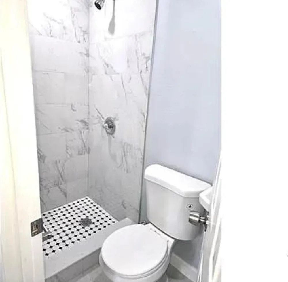 1132 W 27th Street Riviera Beach, FL 33404
