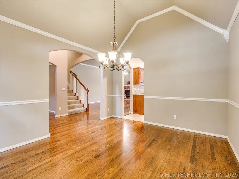 7521 E Galveston Street Broken Arrow, OK 74014