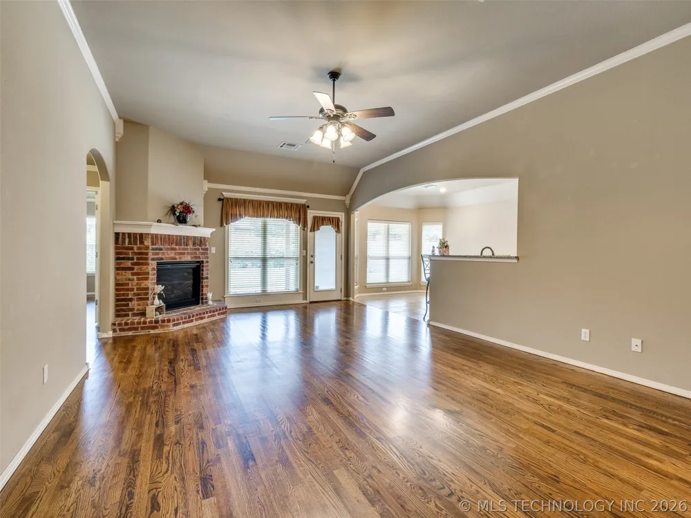 7521 E Galveston Street Broken Arrow, OK 74014