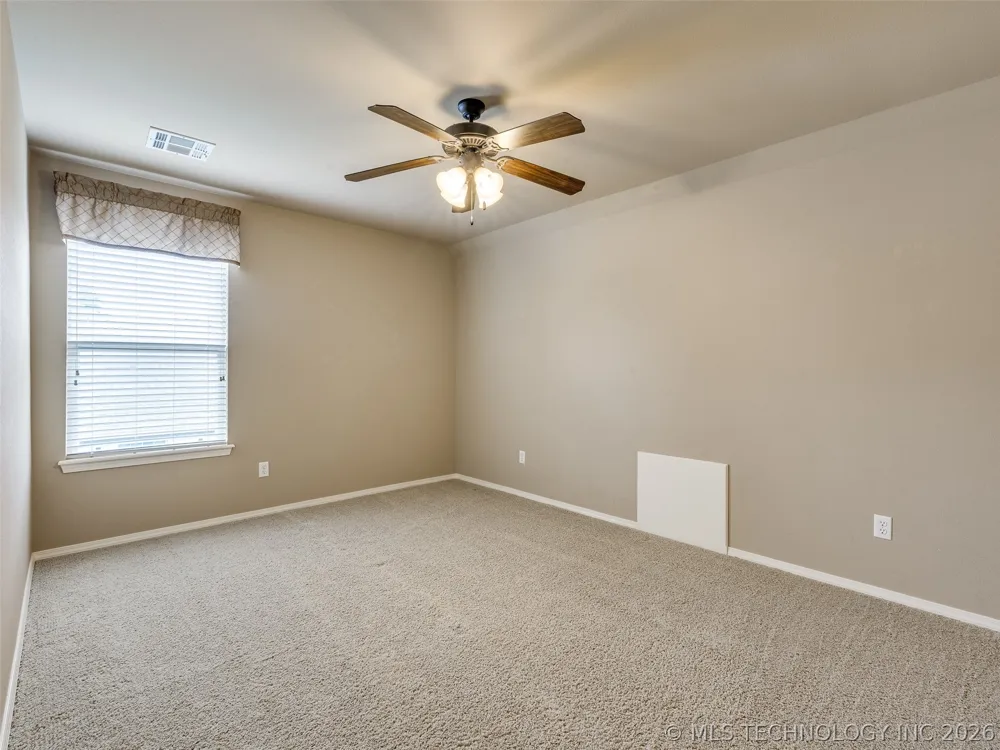 7521 E Galveston Street Broken Arrow, OK 74014