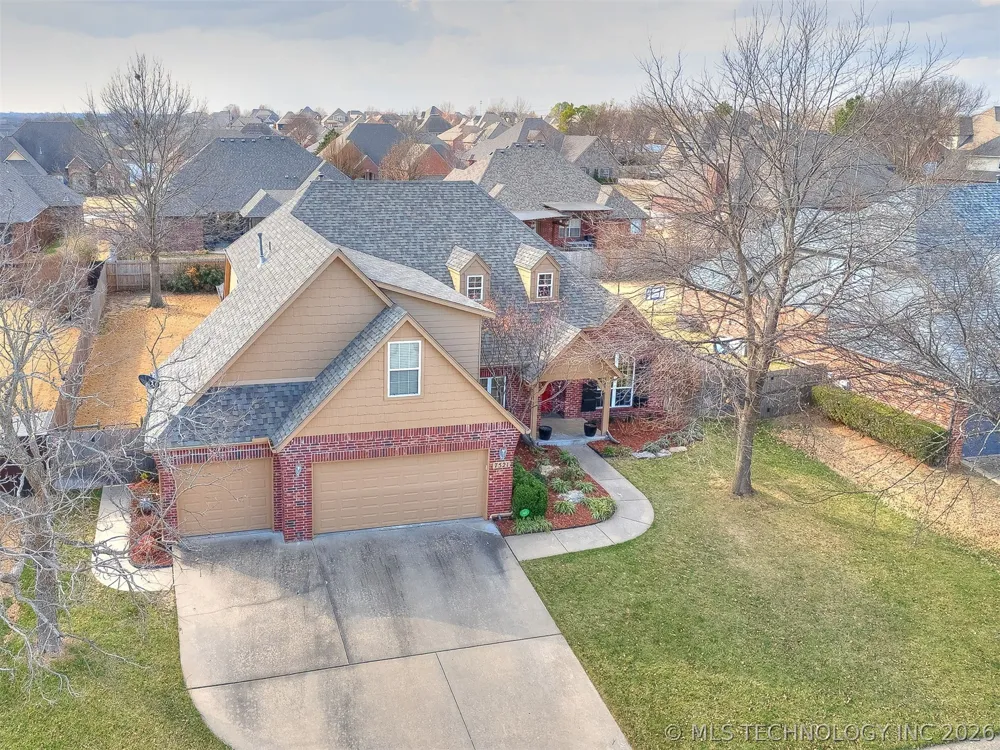 7521 E Galveston Street Broken Arrow, OK 74014