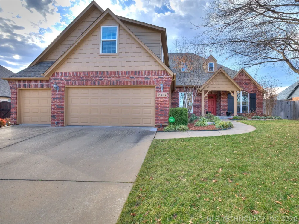 7521 E Galveston Street Broken Arrow, OK 74014