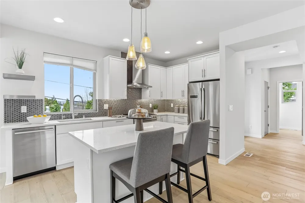 8312 120th Avenue NE Kirkland, WA 98033