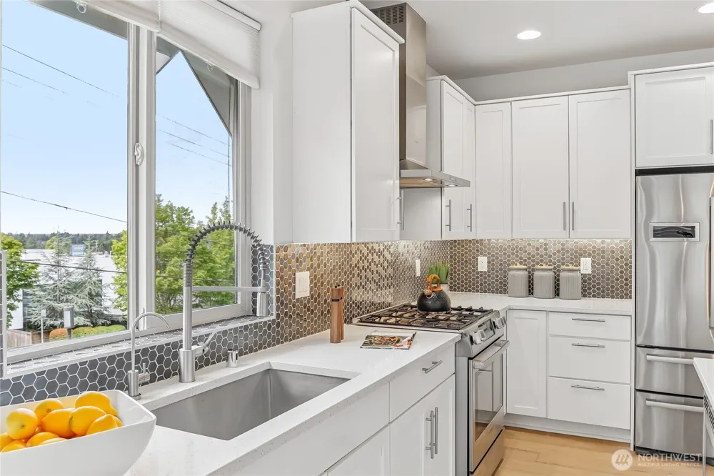 8312 120th Avenue NE Kirkland, WA 98033