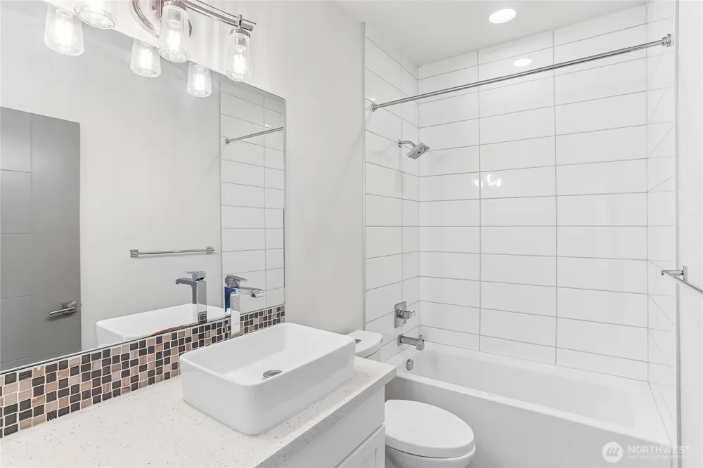 8312 120th Avenue NE Kirkland, WA 98033